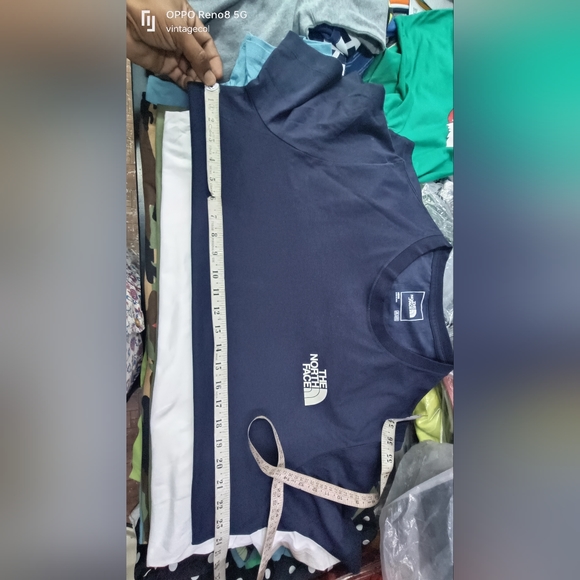 The North face back print crew neck tshirt - Picture 8 of 8